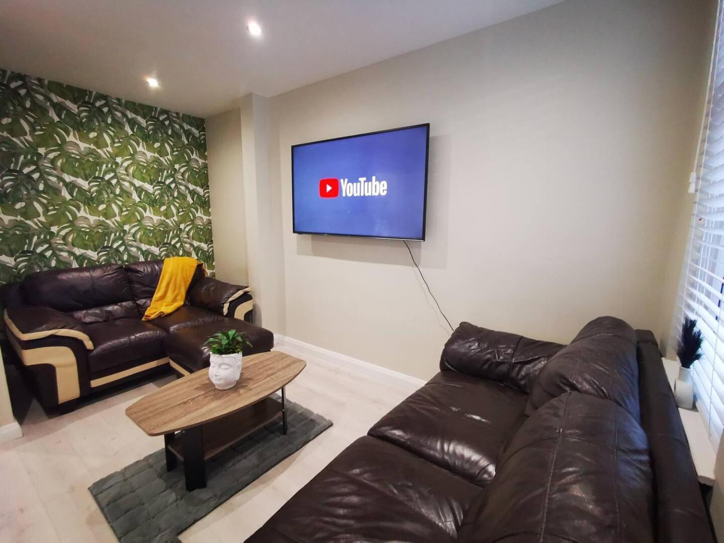 Вилла 4Br Modern Botanic House Белфаст Экстерьер фото